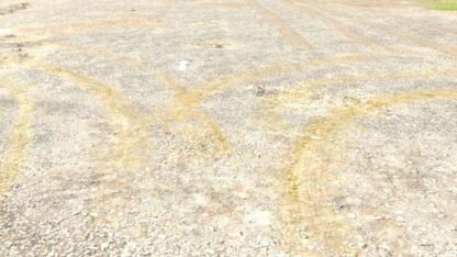 Placeable Decals and Tire Tracks v 1.0